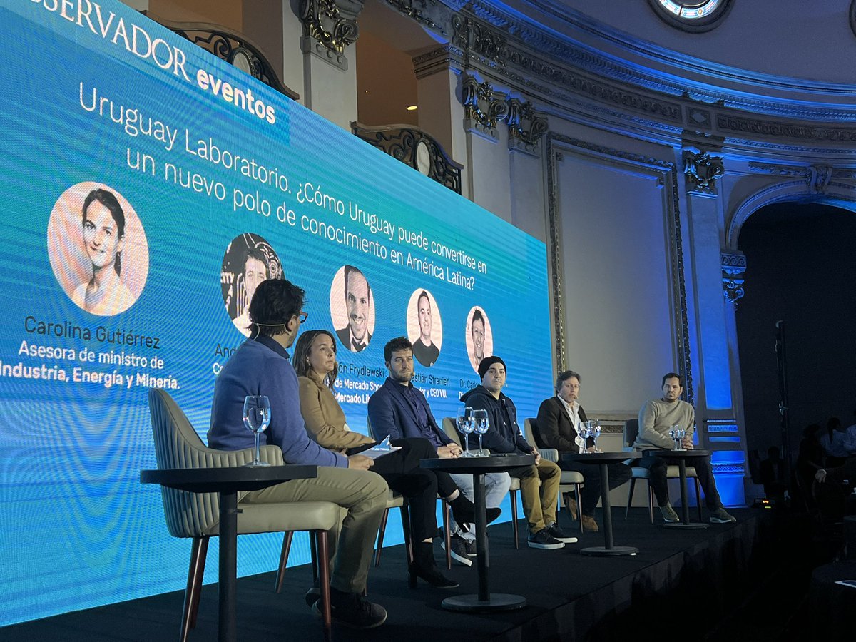 JacobiGuillermo's tweet photo. Evento Tecnología y Nuevos Negocios. Gran evento para compartir experiencias y seguir desarrollando el ecosistema tecno!! https://t.co/ezB6MqzUQO