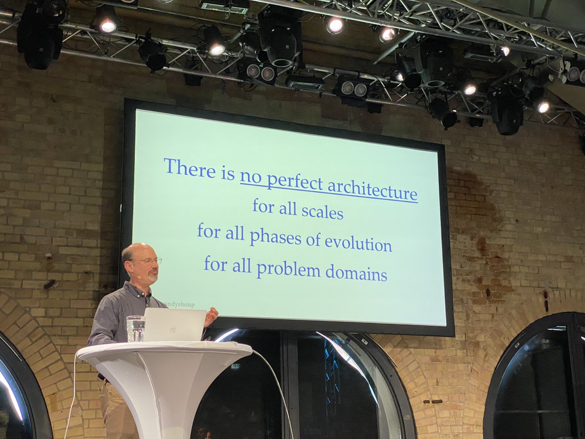 bemayr's tweet photo. And another highly interesting talk by @randyshoup about architectures and what architectures are appropriate!

Please think twice *why* you really consider microservices, is it only because it seems like everyone else is doing as well?

#amaberlin https://t.co/mNXOcToD39