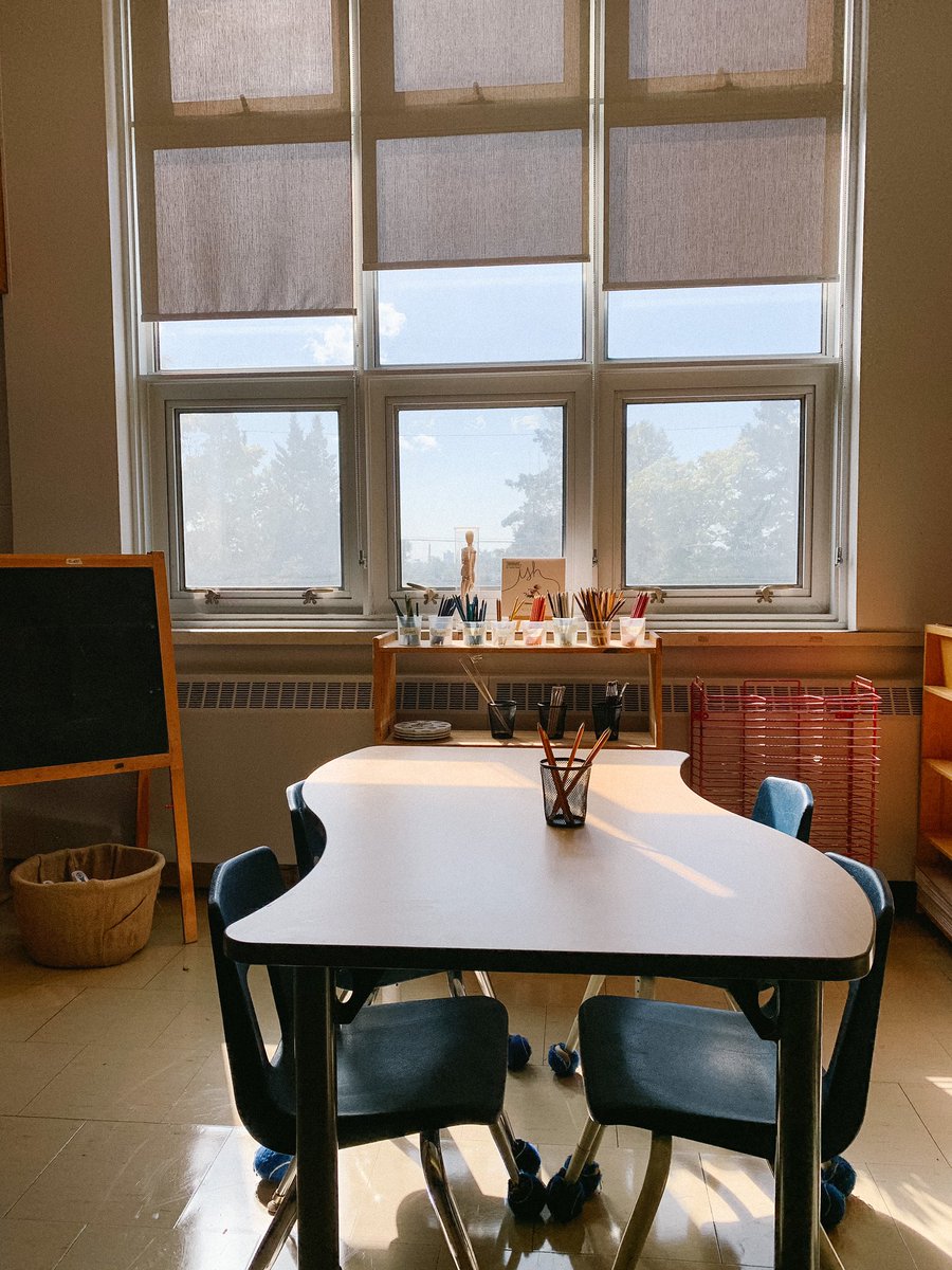 _ritamak's tweet photo. Looking forward to welcoming grade ones into our space! Wishing everyone a wonderful first day! @BlaydonPs https://t.co/o27uzq8ax2