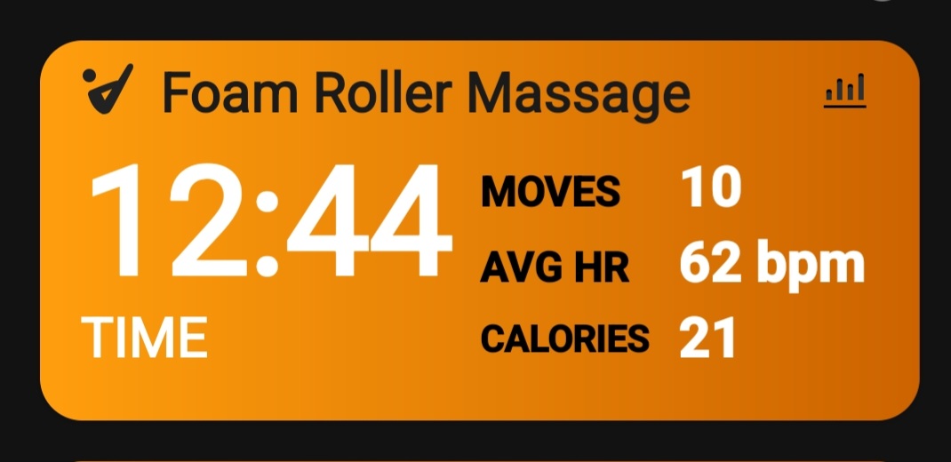garminguy1's tweet photo. Foam Roller Massage #workout #fitness #massage #garmin #garminguy #garminfitness #garminfitnesswatch #ilovemygarmin #reversingtheagingprocess https://t.co/lF2h1PTRRV