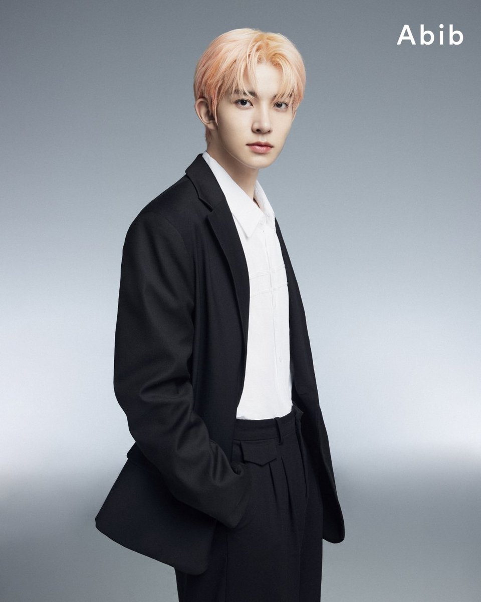 taernhyun's tweet photo. Keep your eyes on me as I show my irresistible charms as the ambassador of Abib alongside my members.

With us, renew yourself as you meet Abib. https://t.co/rVFKeJMybX