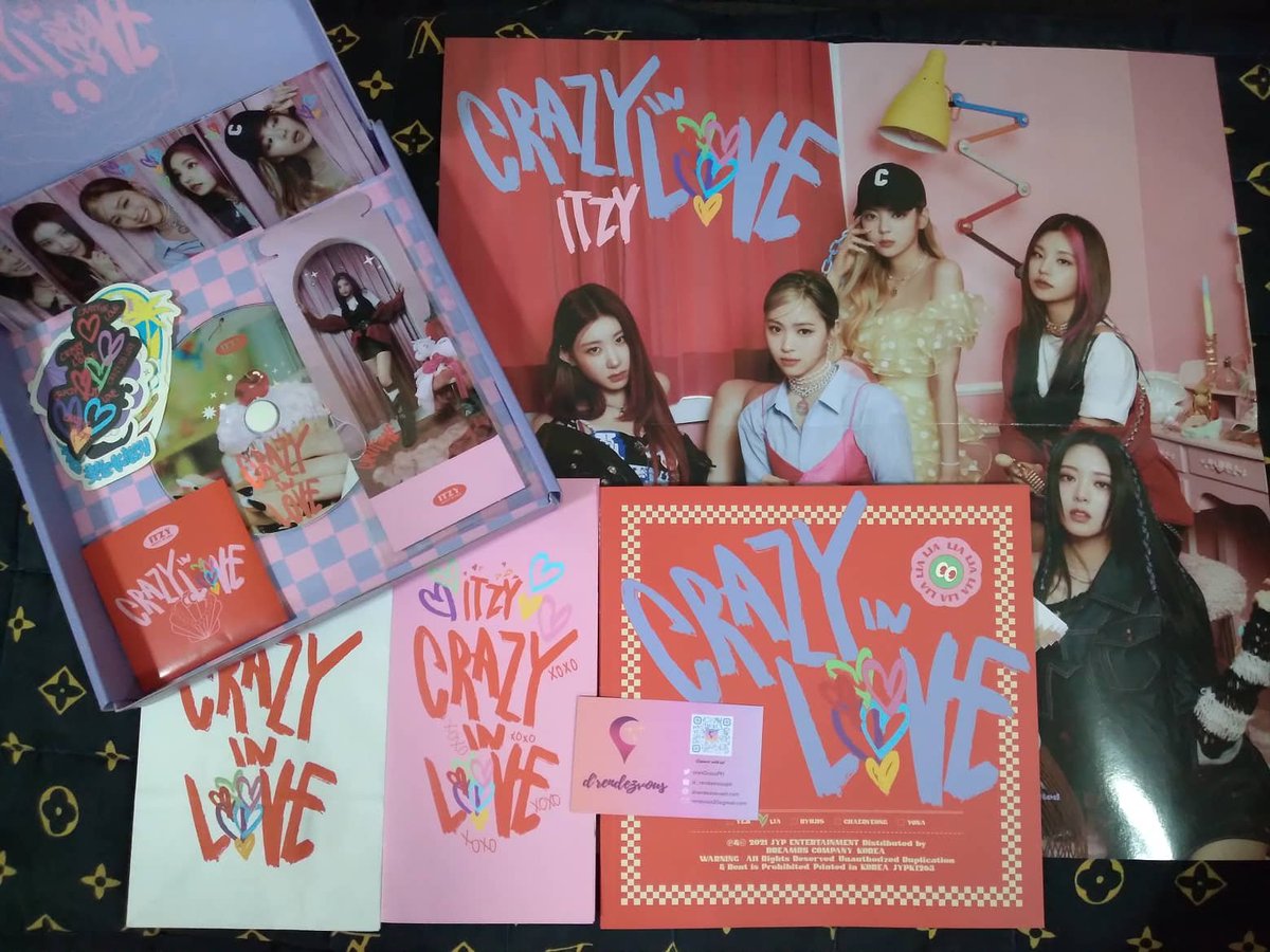 JulyBIGwinsmich's tweet photo. My 6 albums came safely today!🥰Very secured ang package! Accommodating and approachable ng mga admins dito 💚💚 Thank you 
@renDvousPH for the fast and very smooth transaction! Thank you for the official merch inclusions and freebies. More budols to come!!  🫶🫶 #we_rendezvoused https://t.co/ZDNBRuKIDz