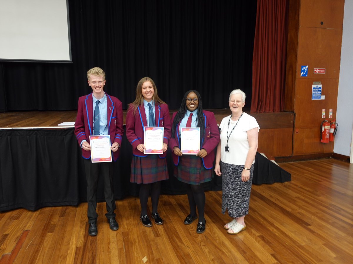 HC_Scotland's tweet photo. In June 2022 - 9 Higher Chemistry learners took part in the Royal Society of Chemistry Schools Analyst Competition in Hamilton College.

The winning team comprised of Thomas, Emma and Shantel. #HamiltonScience #HamiltonChemistry #HamiltonCelebratingSuccess #HamiltonWisdom https://t.co/Kimv9WctXU