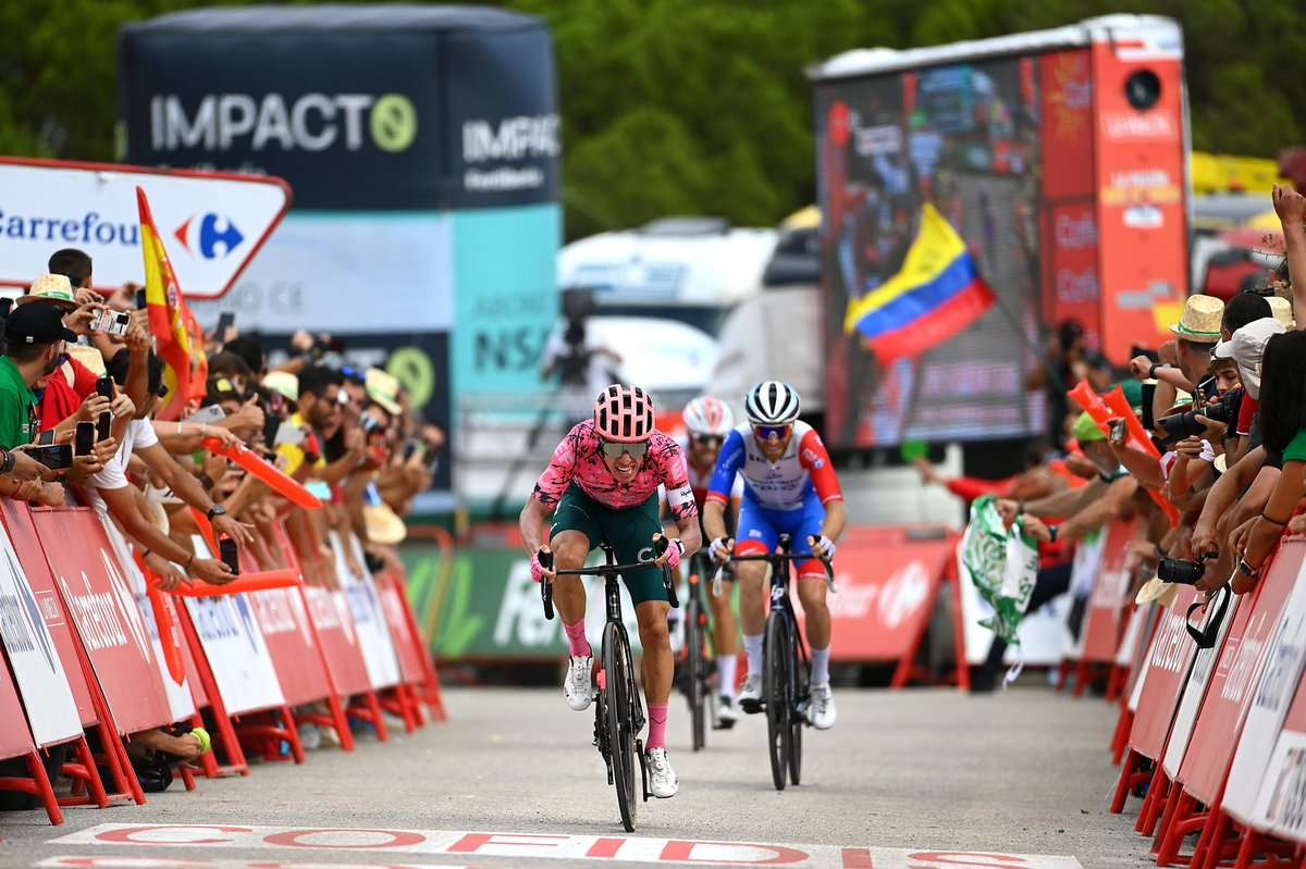 EFprocycling's tweet photo. 🇨🇴🇨🇴🇨🇴 el toro de Urrao 💕

He never gave up. What a fighter. What a champ. https://t.co/0dhcSilNFt
