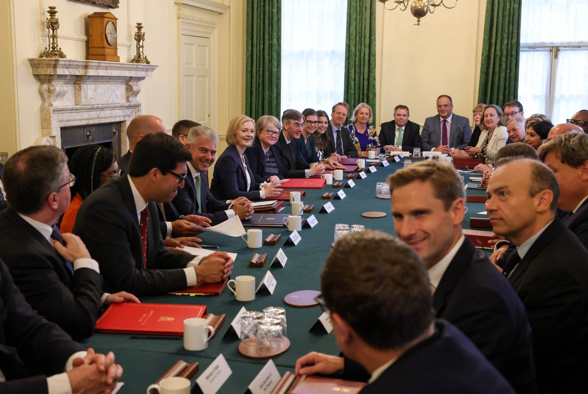 Prime Minister @TrussLiz chaired the first meeting of her Cabinet this morning. The PM outlined Cabinet’s mission to build a stronger, safer, more competitive and aspirational United Kingdom.