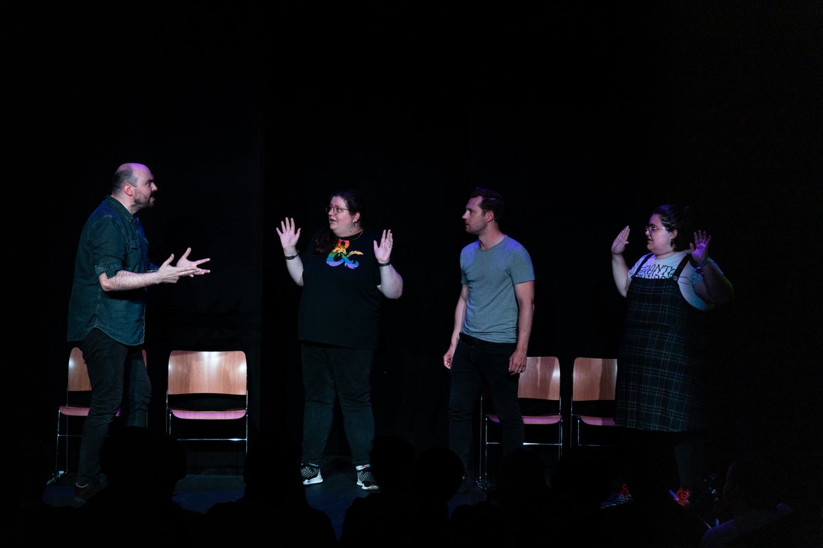 Here's an abudance of HANDS, featuring <a href="/joelgatehouse/">Joel Gatehouse</a>, <a href="/VicHawley/">Vic</a>, <a href="/maxdickins/">Max Dickins</a> and <a href="/ChloJLol/">Chloe J</a>.