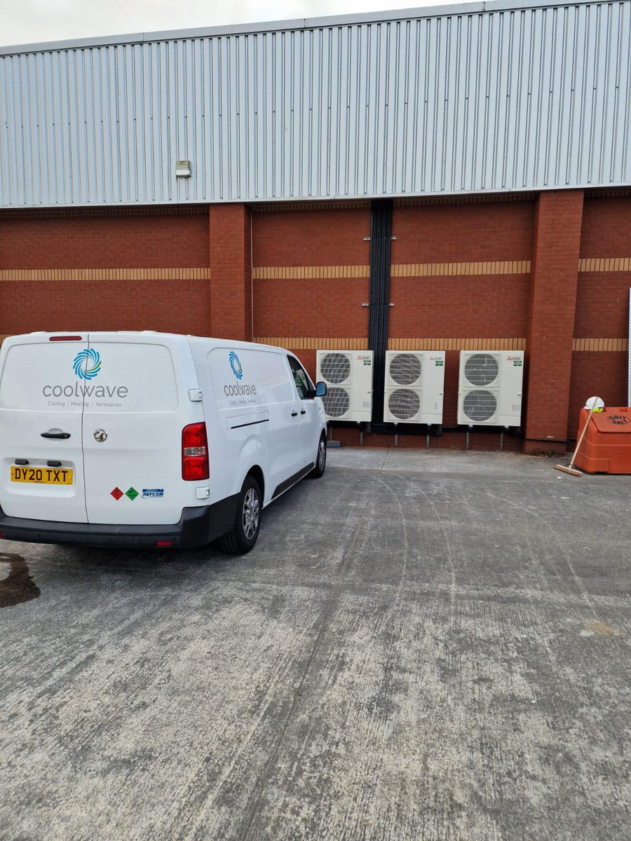 CoolwaveInfo's tweet photo. Some of our most recent installs! ❄️🌞 

From homes and shop floors to cold rooms and kitchens, we have a cooling/heating solution for you!

Get your free quote today at https://t.co/aKqzIoW4JD

#AC #aircon  #HVAC #Refrigeration #Heating #cooling https://t.co/epWb1x6ebf