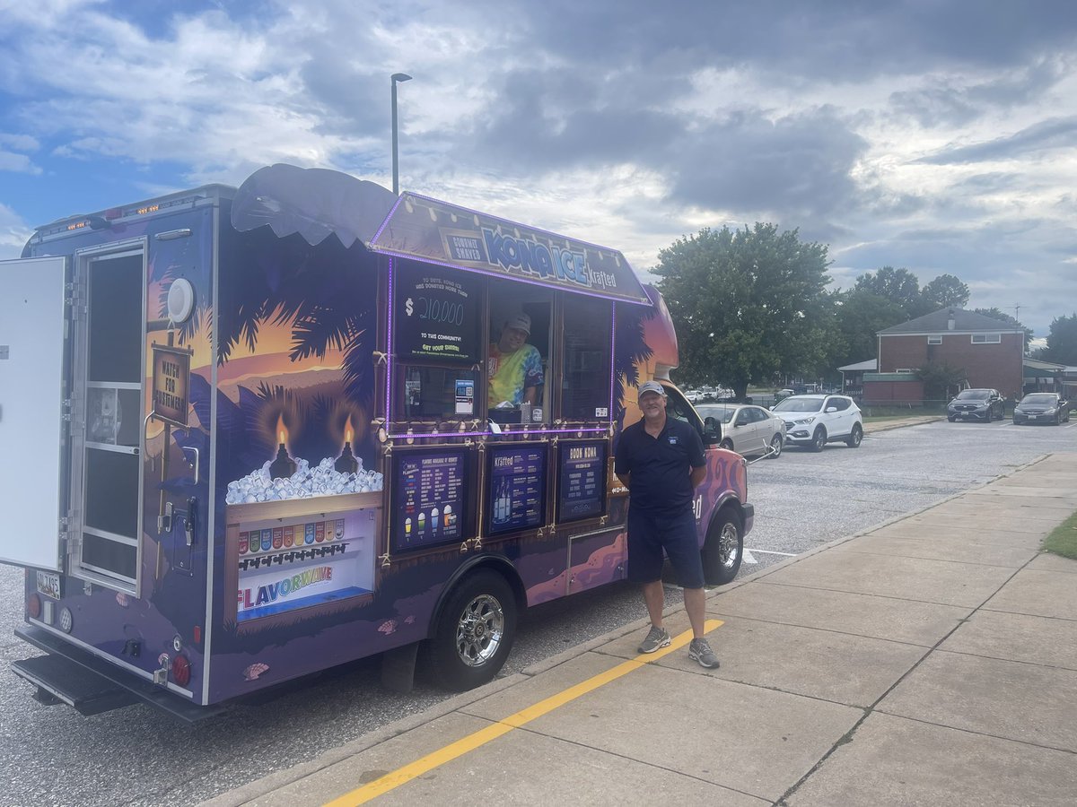 Thank you <a href="/BGECommunitySch/">BGE CommunitySchool</a> Baltimore County Dept of Health, <a href="/texasroadhouse/">Texas Roadhouse</a>  <a href="/BCPSParentU/">BCPS Parent University</a> <a href="/KONAICE/">Kona Ice</a> BGE PTA and all of our wonderful school community for an exceptional BTS event last night! #ouryear #communityschool #together #partner #connect