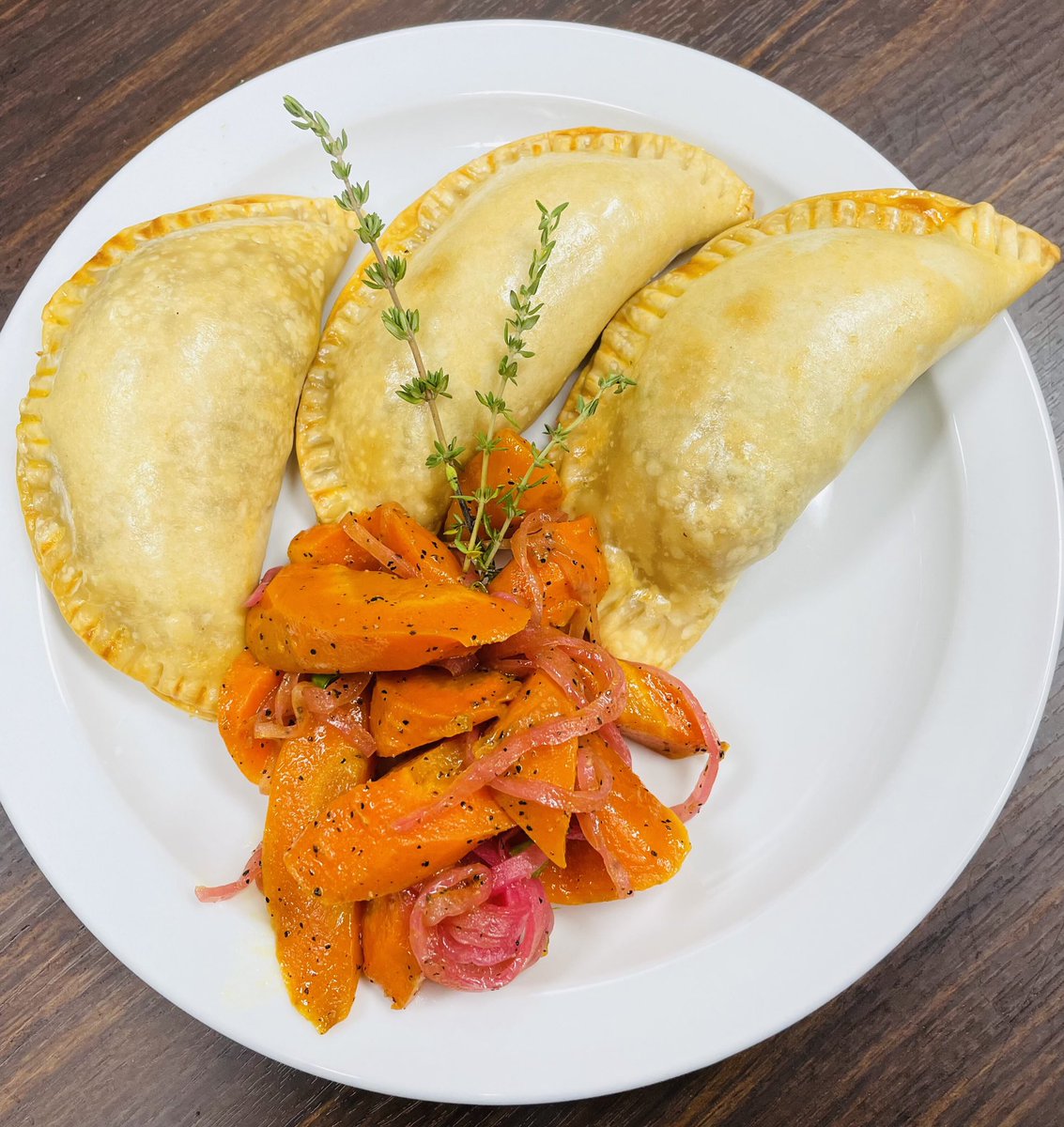 Check out our entrée of the week- mini chicken pot pies! #goodmorning