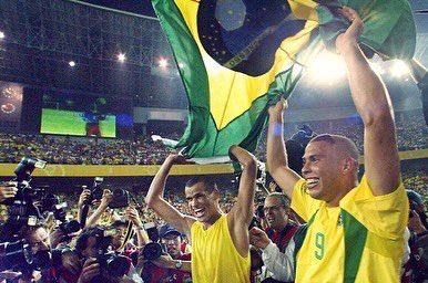200 anos de independência do Brasil… muito orgulho de ter representado e defendido essa bandeira por onde passei. Brasil é do Senhor Jesus  🇧🇷🙏🏾