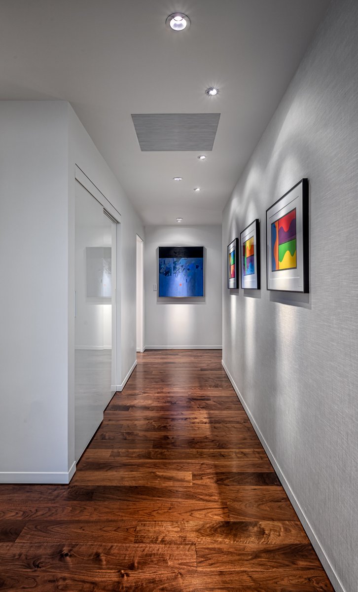REPhotoUtah's tweet photo. #realestateagents #realestatephotographer #realestatebroker #realtorlife #realtors #realtorforlife #realestatesales #realestatebusiness #drone #Aerial #Mavik #utahliveelevated #utahphotography #forsale #property #estateagents #propertymarketing #realty #home #sold #house https://t.co/M25y2qO8sg