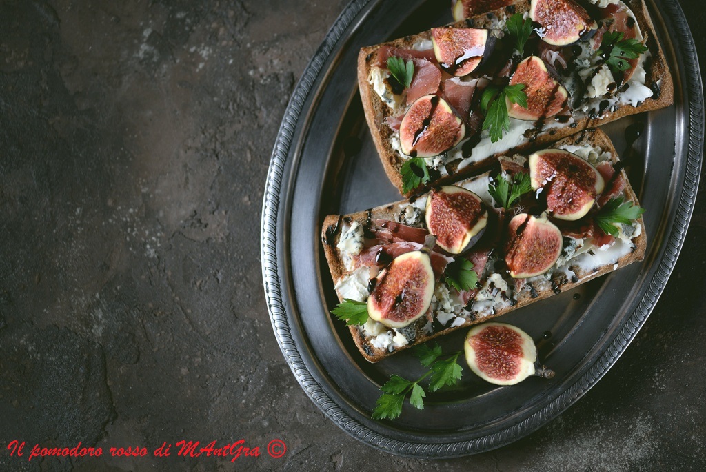 mantgra's tweet photo. Il Pomodoro Rosso di MAntGra: Crostoni con mascarpone gorgonzola crudo fichi e b... https://t.co/AexrOtkam5 https://t.co/6x3Jk7Hzfl