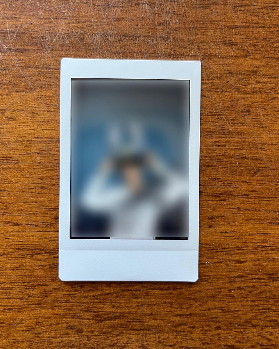 cannotrespass's tweet image. I’m selling these three Dongkiz (DKZ) polaroids (Wondae, Yoon and Jaechan)

For further info dm me here or in instagram @/kpoptradepcs