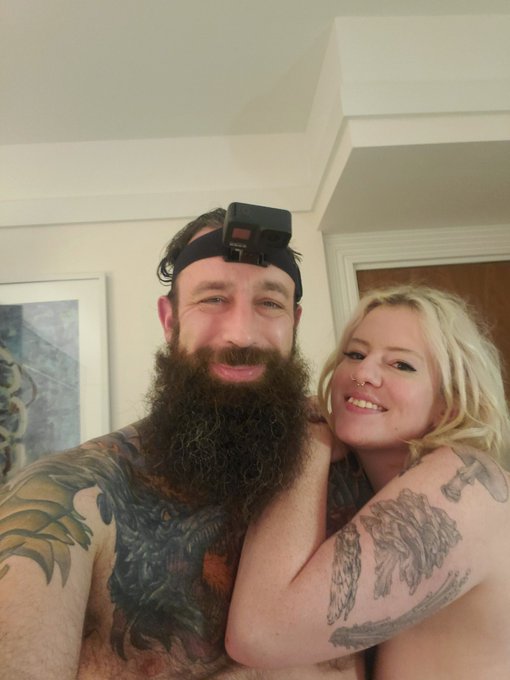 Our POV video just went up!  Go check it out 😈 https://t.co/IcC7cFCCqx https://t.co/jCRErYrieV<a href="/tag/twtich"class="tags"><span>#twtich</span></a>