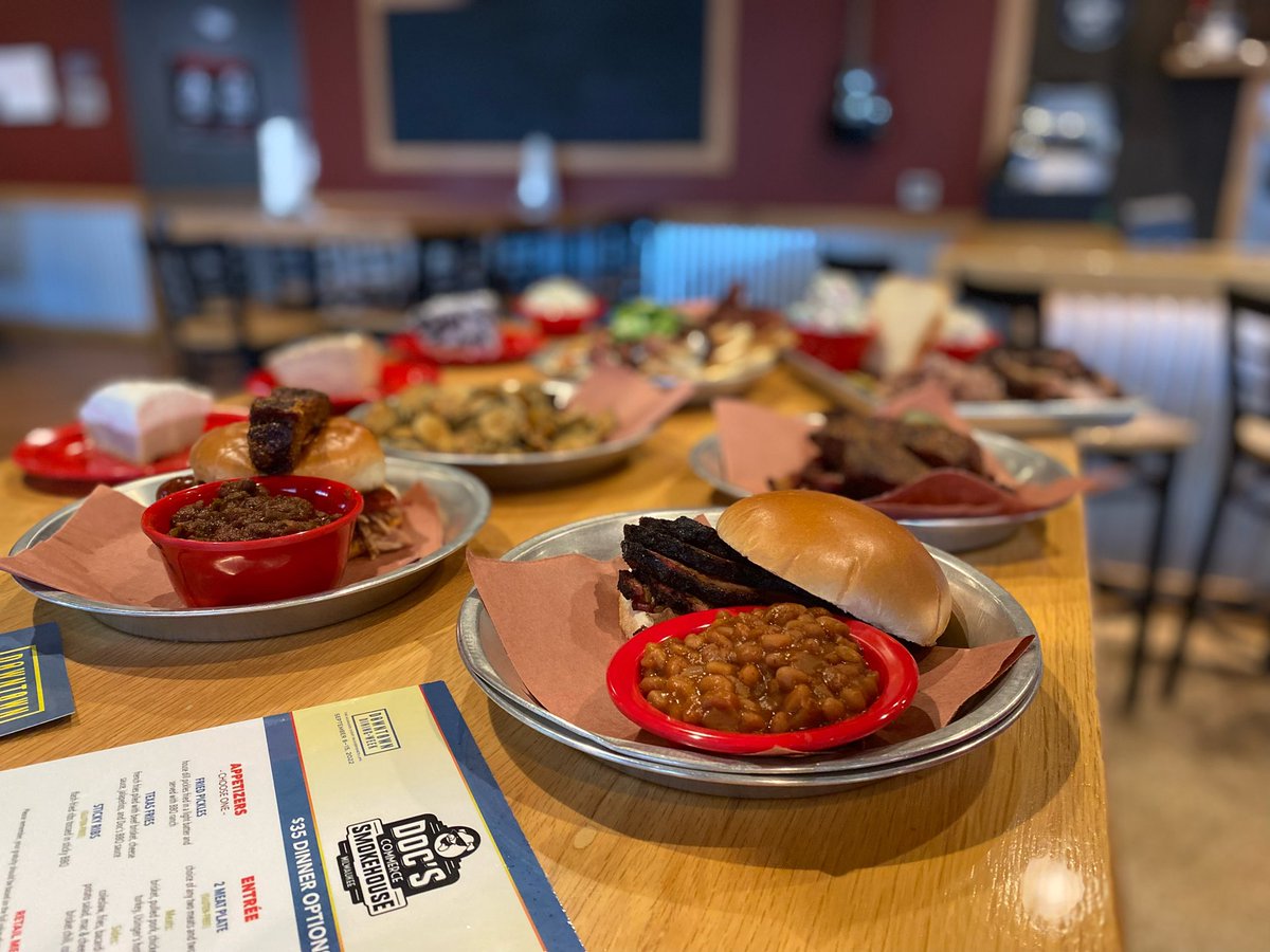 MilwDowntown's tweet photo. Downtown Dining Week kicks off tomorrow!!! Here at Doc’s Smokehouse the wonderful @Brian_Kramp of @fox6now and our fearless leader @MKEchick to showcase our diverse dining scene Downtown 🍽
#downtowndiningmke #mkeitback #mkedowntown https://t.co/GPREyhRdb7