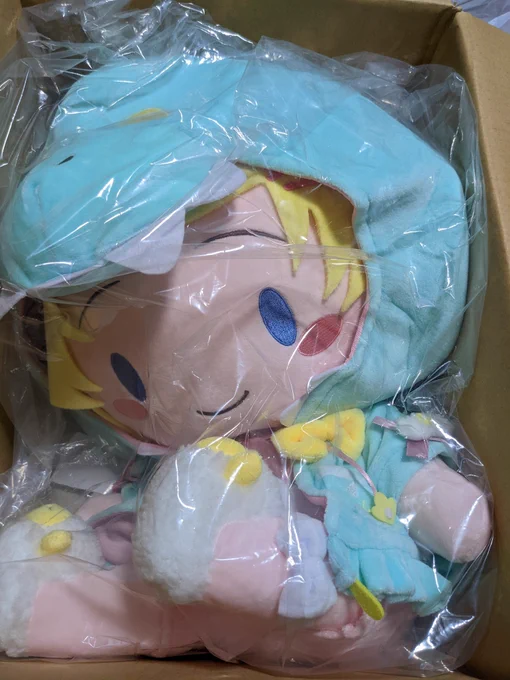 デカくて笑ってる 