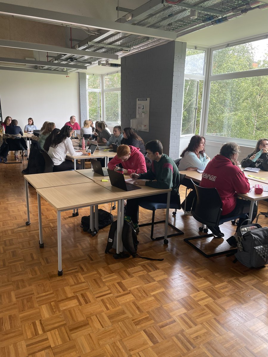 KHair_BusEd's tweet photo. Lots of excellent debate and discussion from group 12A in #ESPV this afternoon - students so passionate about ensuring the best outcomes for learners and wanting to make a difference #StrathPGDE @StrathEDU https://t.co/HXmLUwfQJ0