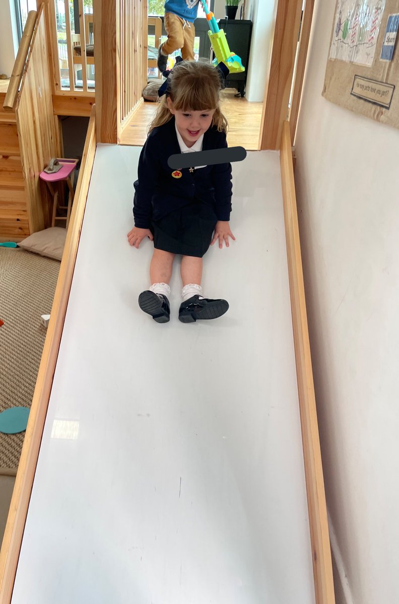 ysgolyddraig's tweet photo. #YYDHensol Sliding in to our first day in Reception! We had so much fun seeing our friends, old and new! https://t.co/GtVqGG1dYR