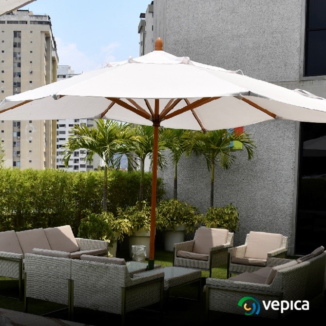 vepica_latam's tweet photo. Se ha comprobado que las personas son más productivas trabajando en un ambiente sostenible con comodidades que encuentran en el entorno: como lo son la luz natural, el aire fresco, la vista al exterior, etc.

#VepicaEsVerde #LEED #EdificiosSustentables #DiseñoAmbiental https://t.co/xczaxq3NzL