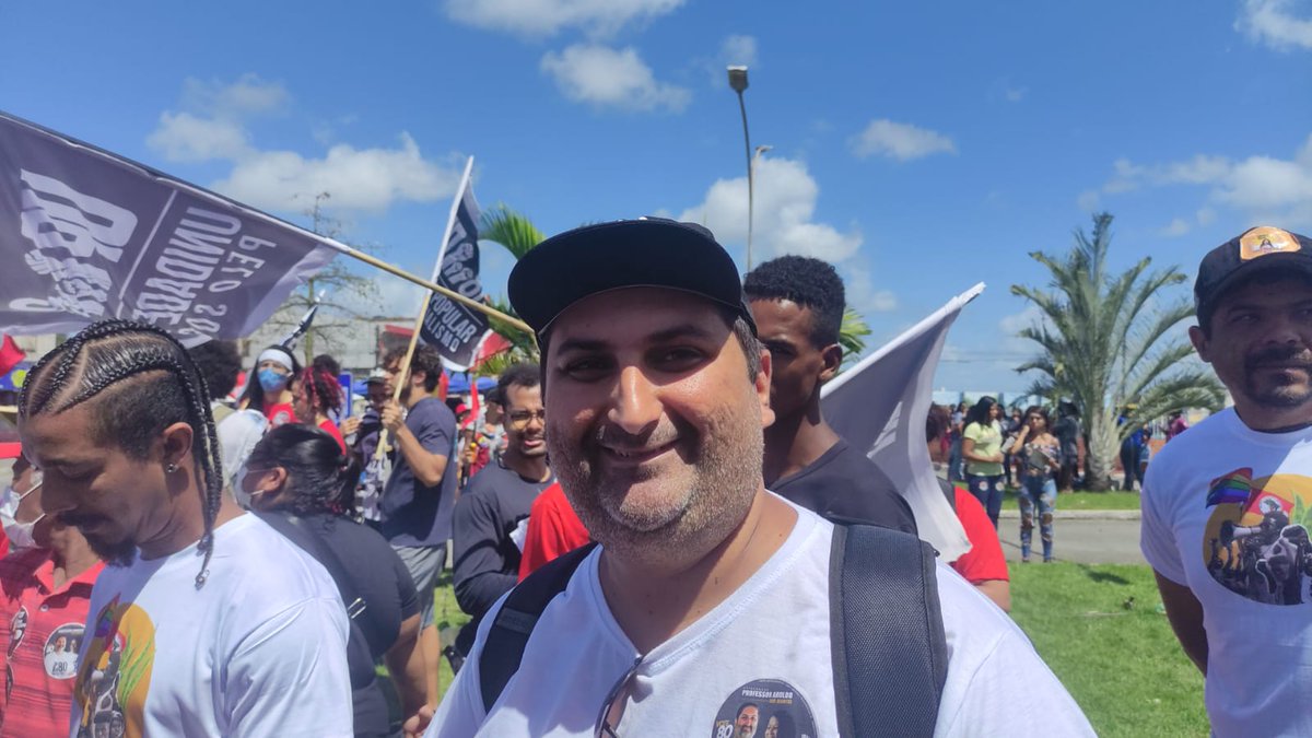 UP80BR's tweet image. GRITO DOS EXCLUÍDOS | #7desetembro

Em Sergipe, panfletos em protesto à Polícia Rodoviária Federal (PRF) foram colocados no Ministério da Justiça e Segurança Pública da PRF, em memória à Genivaldo, morto pela violência policial em uma câmera de gás improvisada.