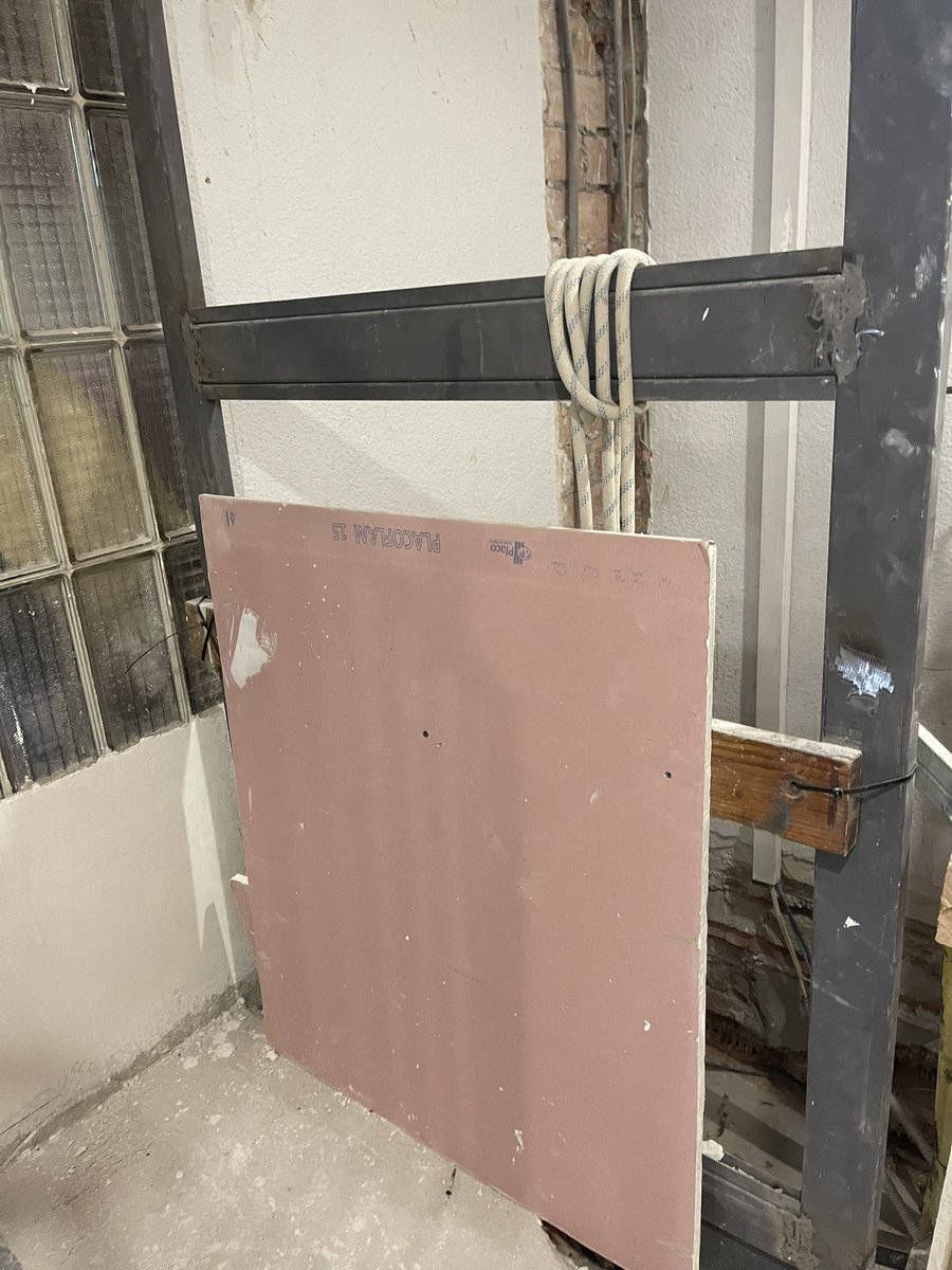 ratatata tweet media