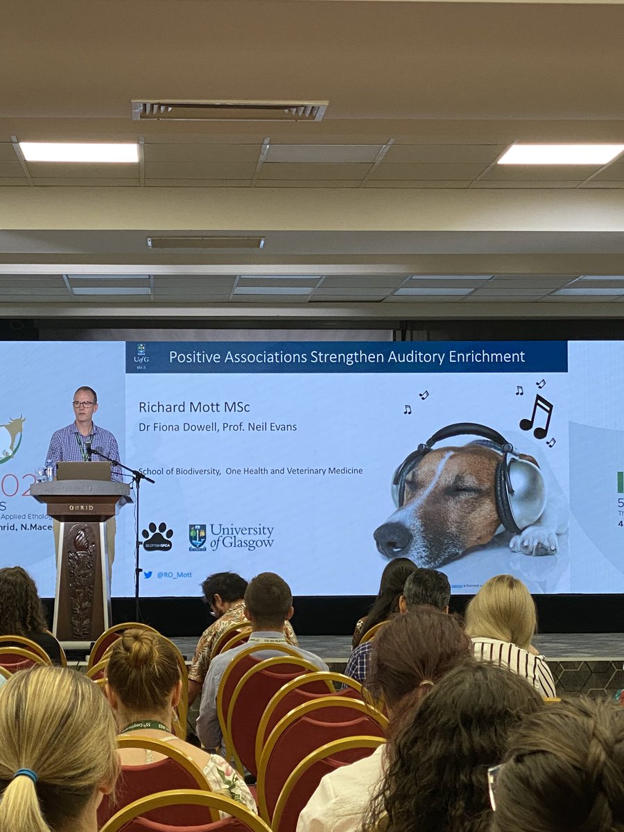 MariaRorvang's tweet photo. Music has an inherently calming effect in shelter dogs, and learned association strengthens the effect! Super cool research by @RO_Mott et al.
#isae2022 #acousticsfordogs #animalperception https://t.co/K5CczwfDoQ