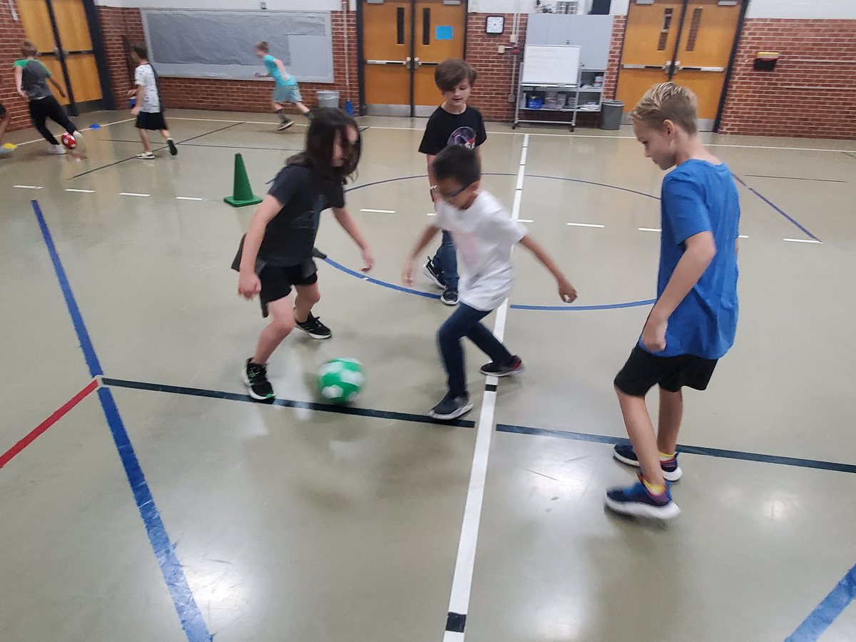 ⚽️⚽️⚽️ Small sided games this week! ⚽️⚽️⚽️