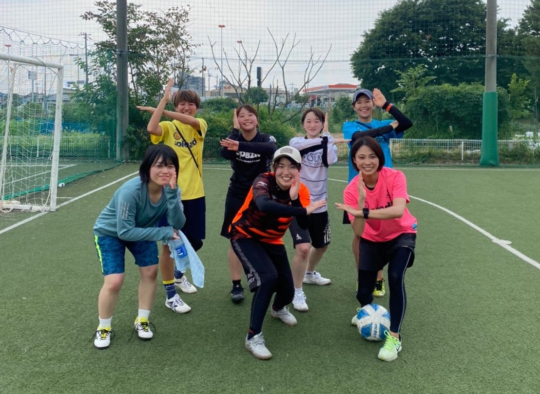 ru_na_82's tweet photo. 仲間がサッカーを引退して自分も引退してボール蹴る機会がなかったり
仕事でなかなか予定合わせられなくなった友達と
こうしてイベントを開催する事で
みんなの息抜きする為の集合場所になったらいいな☺️ https://t.co/WQKxIM1w5I