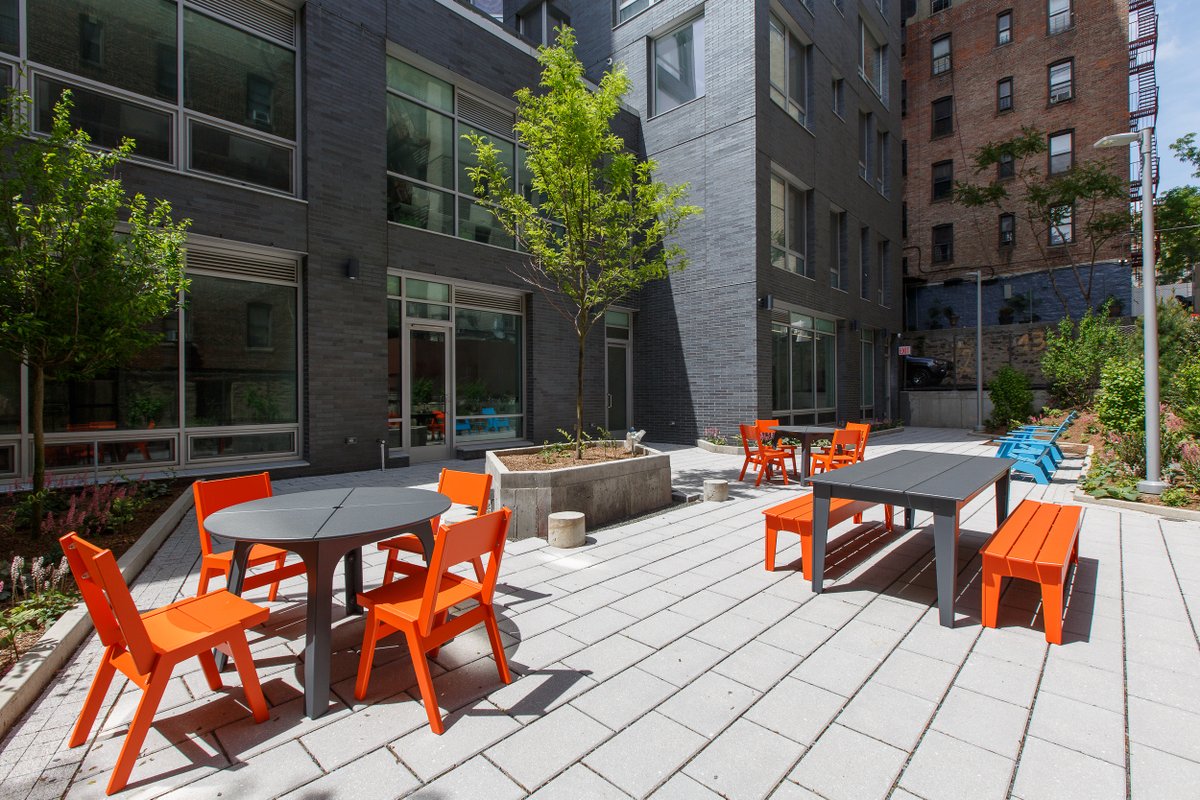 As far as we're concerned, summer's not over yet!
#appreciatingtheoutdoors #responsiblemanufaturing #nottimeforpumpkinspice