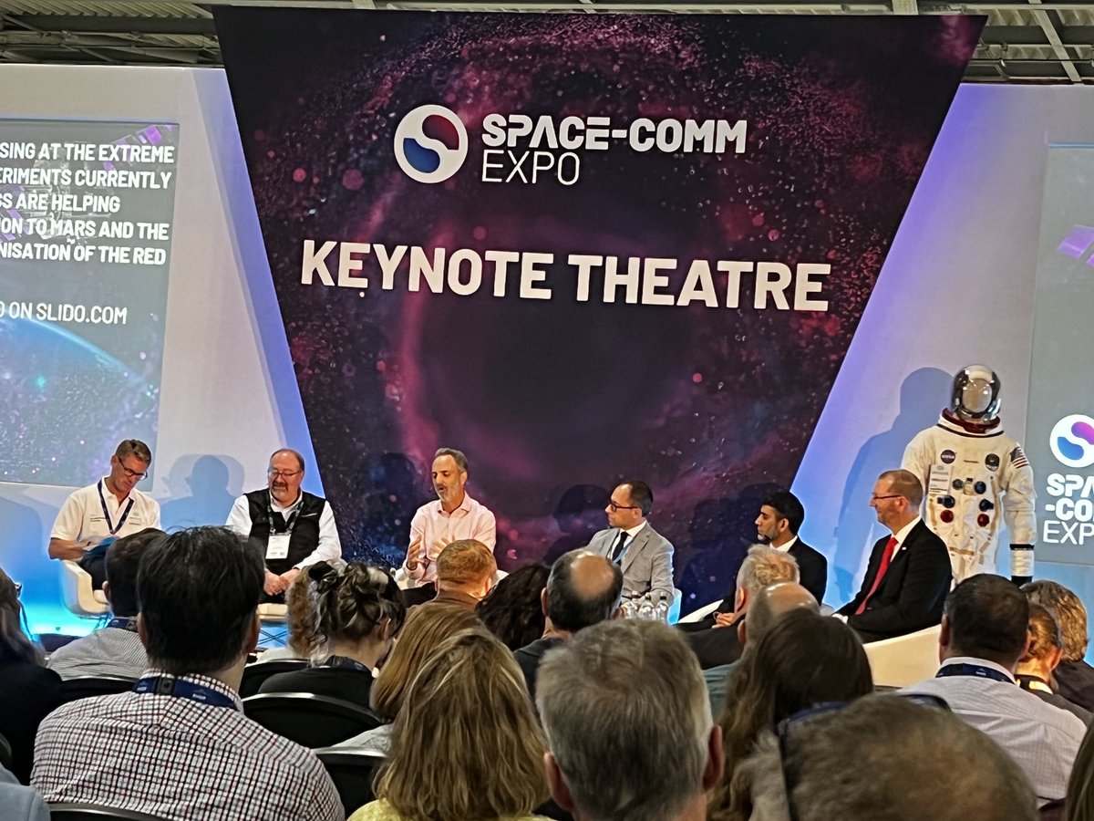 Shansford's tweet image. ⁦@JoeBaguley⁩ speaking at #spacecomm #sce2022 #vmware “challenge will be disconnected IT and the need for distributed applications development”