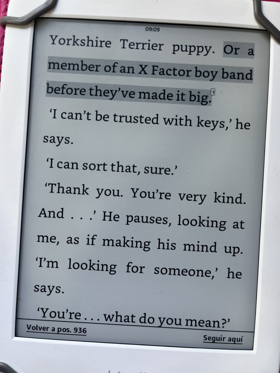 3 Taylor mentions (so far) and a vague yet obvious Harry reference. This author is haylor bitch and I love her. #theroadtrip #betholeary #swiftieswhoread