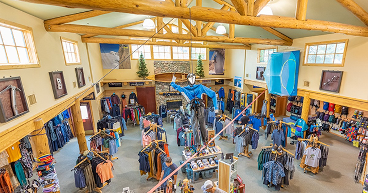#bestofcentraloregon2022 “Our knowledgeable staff is really what sets us apart,” said Kevin Ganey, the general manager. “Not only do we have a little bit more of a specialized gear and a curated assortment..." bit.ly/3CPgQvs