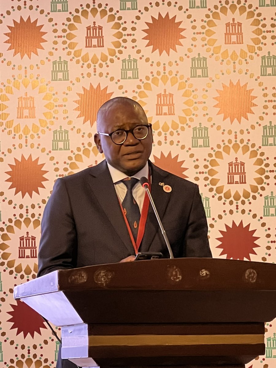 ‘When we exercise our humanity we grow, this is the spirit of AFI’ - Dr Francis Chipimo, Deputy Governor, Bank of Zambia sets out the case for #financialinclusion of forcibly displaced persons at the <a href="/NewsAFI/">Alliance for Financial Inclusion (AFI)</a> global policy forum #WithRefugees #LeaveNoOneBehind <a href="/BankofZambia/">Bank of Zambia</a>