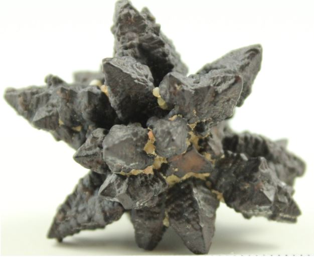 ssabs_geosciedu's tweet photo. @MineralCup I'm voting for Ikaite this round because its look resembles the Desert Star minerals from my undergraduate research. It's also pretty cool that it forms in near-freezing water! @rockswhisperer do you remember the one on the left?? https://t.co/YHvYEhStUT