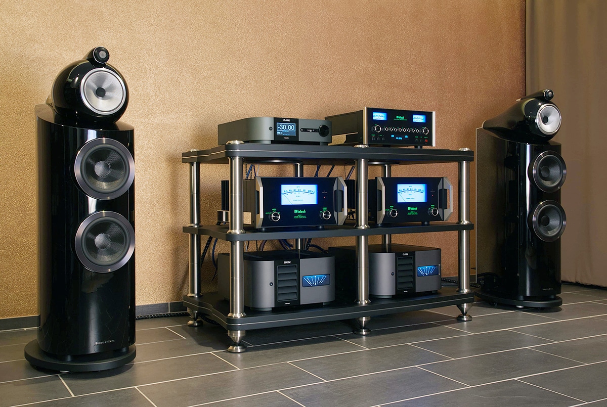 BassocontinuoAS's tweet photo. ULTIMATE LINE - Anteo
A giant can be gentle!
#hifi #audiophile #audio #music #slimmingworld #hifiaudio #vinyl #stereo #hifidelity #hifiporn #vintagehifi #highend #hifiman #hifibars #hifibar #hifiklubben #highendaudio #hifin #hifisound #records #headphones #turntable #sw https://t.co/HpgBnHqn2L