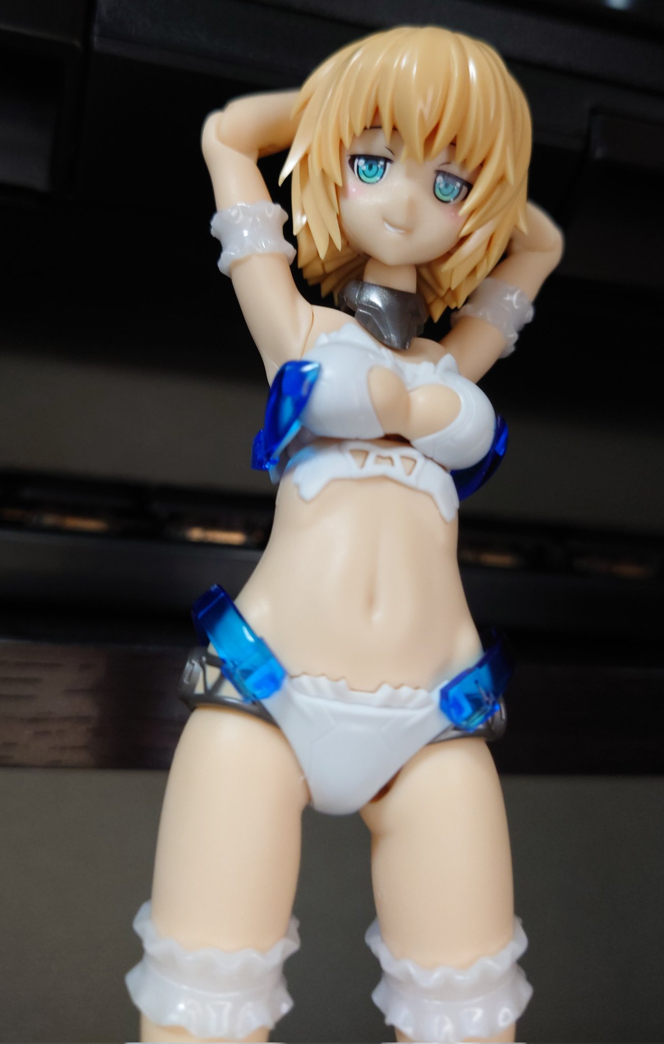 フレズヴェルク アーテル Hledani Na Twitteru Twitter