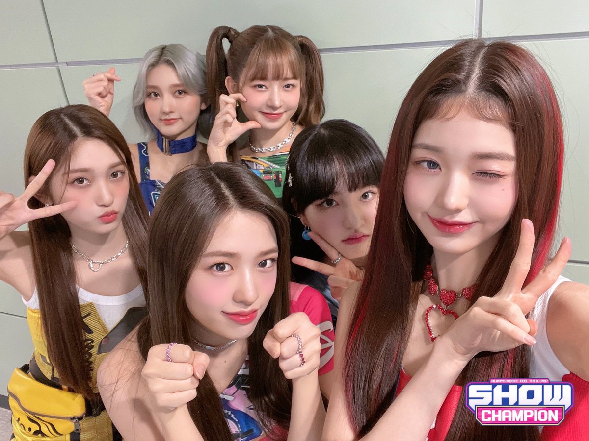 reichanomochi's tweet photo. 勢いがすごい!♡
6冠おめでとう👑🏆💞
#IVE29thWin #AfterLIKE6thWin https://t.co/Wc0nR6BkjQ