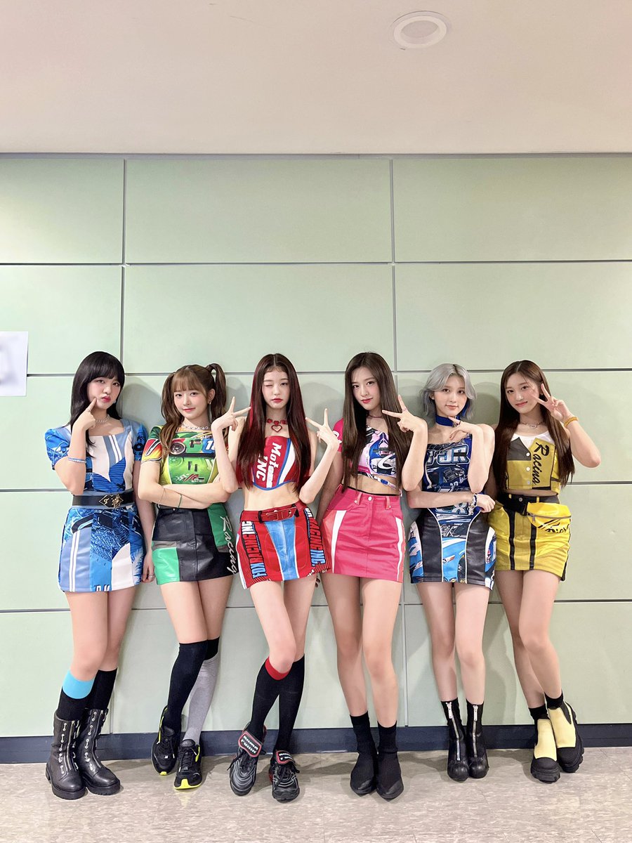 reichanomochi's tweet photo. 勢いがすごい!♡
6冠おめでとう👑🏆💞
#IVE29thWin #AfterLIKE6thWin https://t.co/Wc0nR6BkjQ
