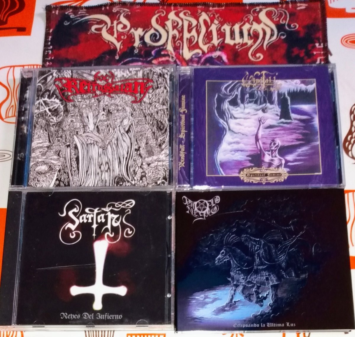 En el programa de hoy tenemos especial de black metal en Argentina. Cuándo y cómo comenzó, y cuáles fueron sus primeras ediciones, son algunos de los interrogantes que vamos a contestar. A partir de las 21 (hora de Argentina) por octopusradio.com.ar