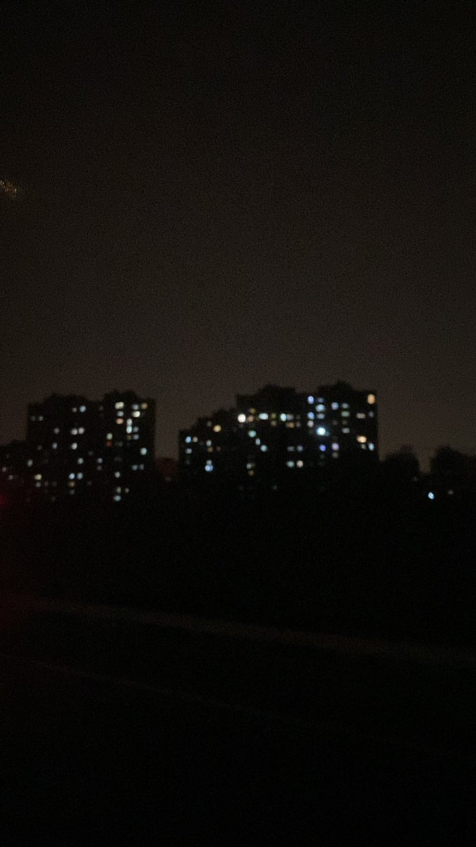 malaysialyn's tweet photo. Landed in Shanghai Pudong today, on my way to the QT hotel. Praying for the best to happen next #takeUsBackToChina https://t.co/0hJfhEzqaY