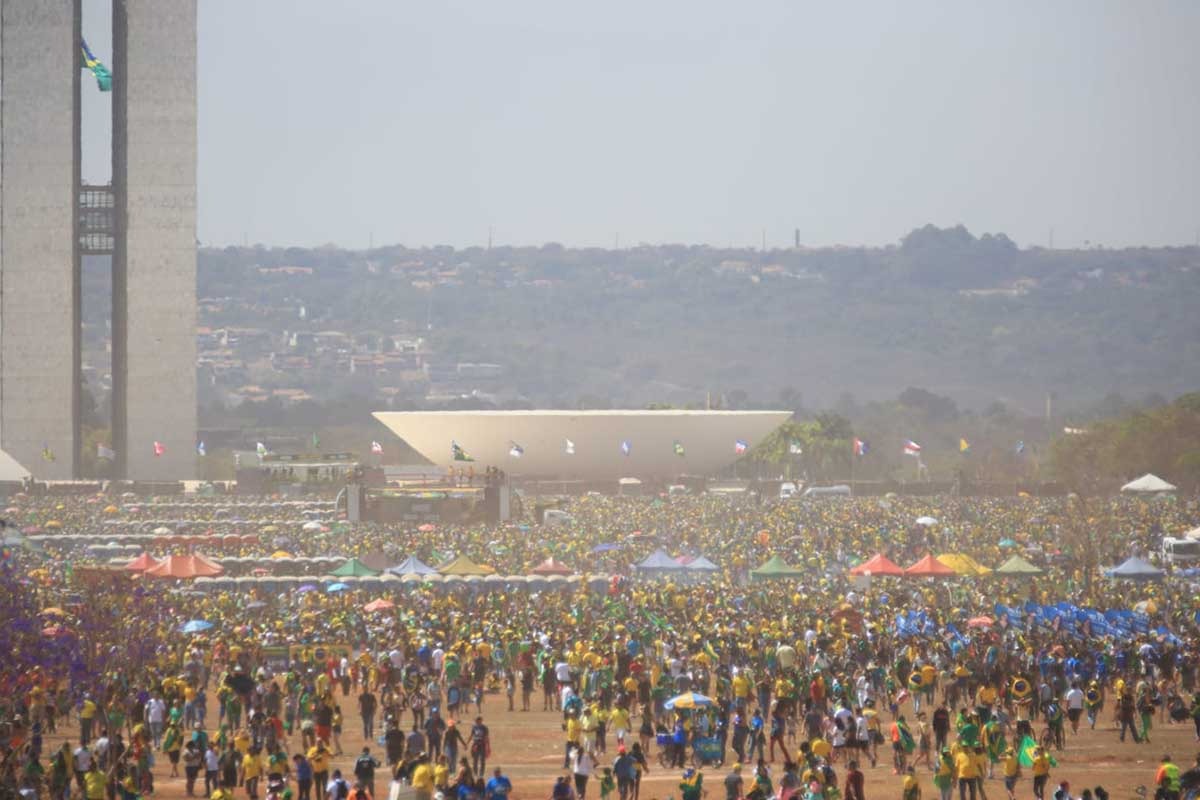 Metrópoles tweet media