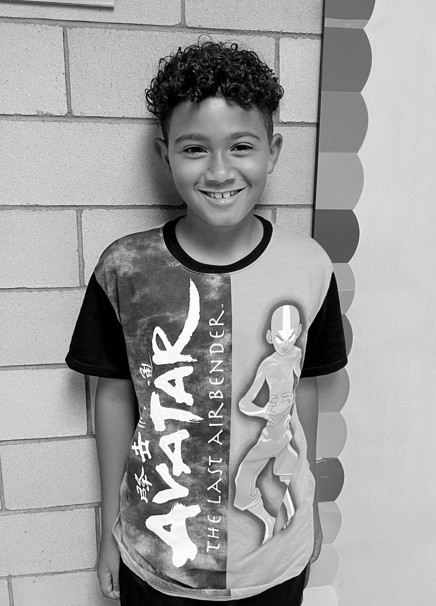 mrs_d3ll's tweet photo. Meet 4th Grader Dylan! One of the hardest working students that I have ever taught! He is working on becoming fluent in English and pushes himself daily to be the best he can be! 🐾🙌🏽#proudteacher @BASDFtHill #basdproud https://t.co/ewoSV1zDEs