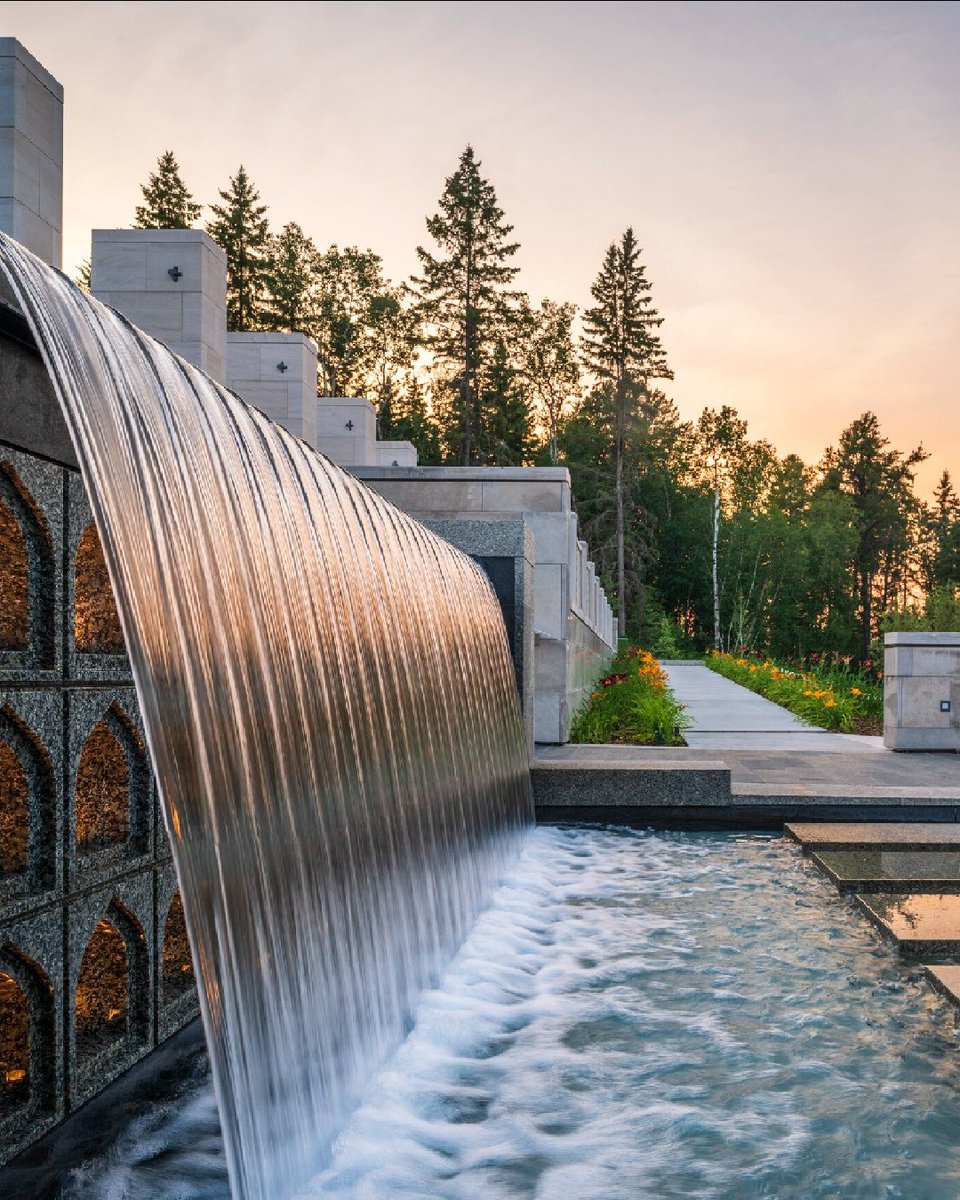 akdn's tweet photo. The world's northernmost Islamic garden – Aga Khan Garden, Canada. The garden is a symbol of the ongoing partnership between the University of Alberta and AKDN – a collaboration that has fostered intellectual, cultural and education exchange for over a decade. #AKDNParkLife https://t.co/Y7rJHUQc9P
