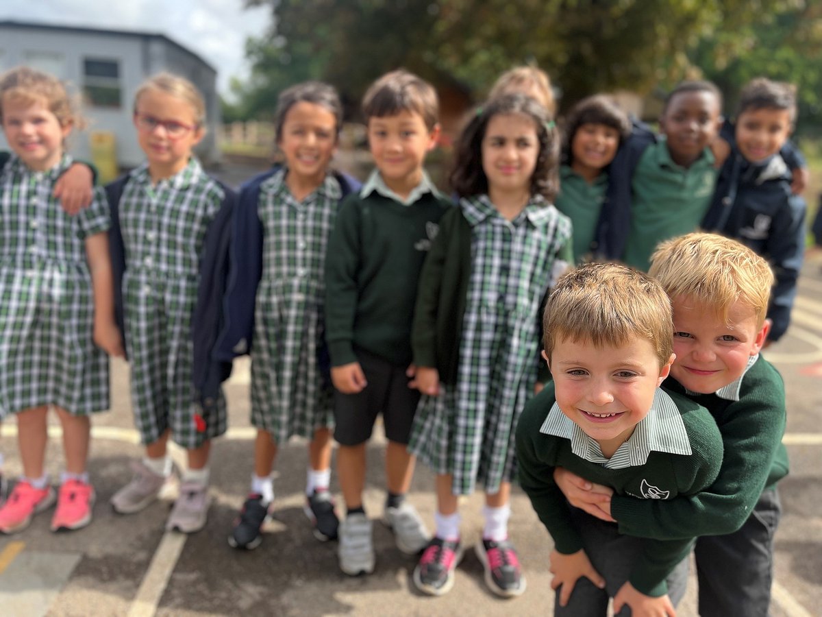 KESPreparatory's tweet photo. We are thoroughly enjoying being back at school! π₯³ It is so lovely to welcome old and new children alike back to Stroud and we are looking forward to our welcome picnic on Friday.
Β
#NewSchoolTerm #StroudCommunity #BacktoSchool #ForeverUndaunted https://t.co/QCK3vixVS7