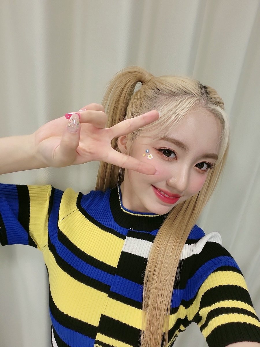 KANGYESEOTH's tweet photo. [🐰] 220907 | Yeseo UNIVERSE Update 

😃วันนี้เป็นวันที่เดบิวต์ที่ญี่ปุ่นค่ะ😃 https://t.co/3HyeuPWHyW