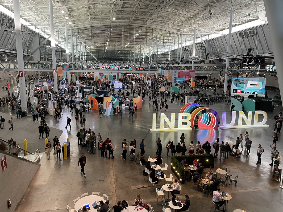 jimhoa's tweet photo. #inbound22 starts now ! https://t.co/6LwzCBqSLD