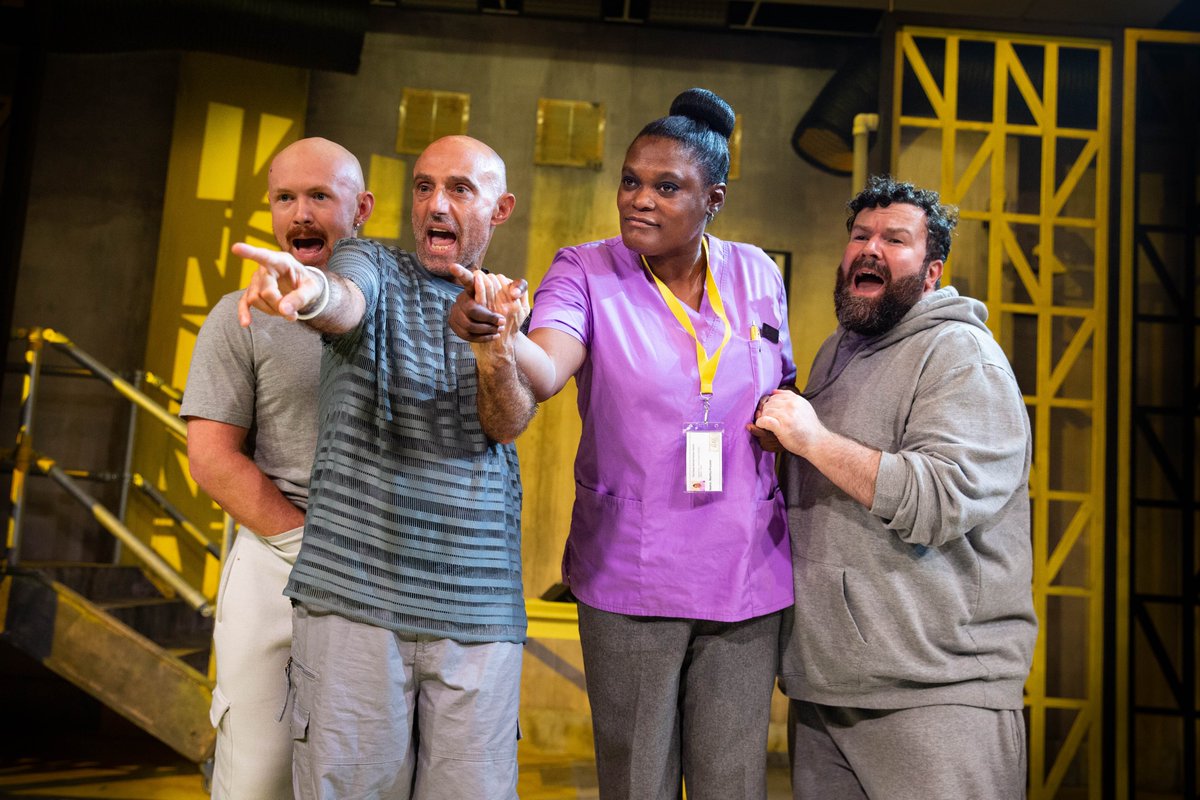 KevinWilsonPR's tweet photo. PHOTO ALERT - OPENING TONIGHT! Production photos have been released from the world premiere of @REHABTheMusical at @PlaygroundW10  
📸 @Mark__SNR https://t.co/7hYwAUog2U