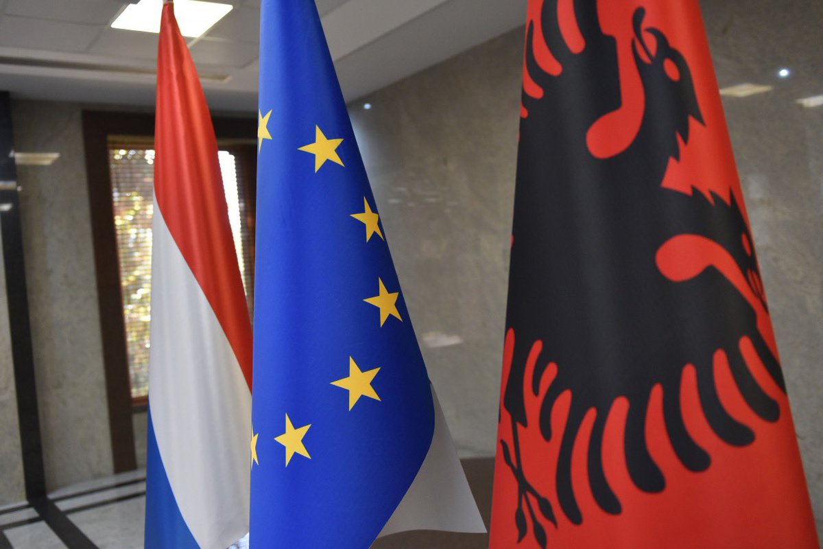 xhacka_olta's tweet photo. Very pleased to welcome @WBHoekstra today on his 1st visit to 🇦🇱. Had a great conversation on strengthening 🇦🇱🇳🇱 relations &amp; expanding cooperation in all areas. Grateful to Wopke for his work &amp; goodwill in opening a new chapter in relations btw which will benefit both our people https://t.co/STIfRD03vi