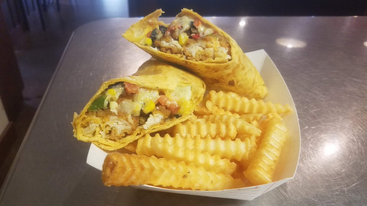 ChezBubbCafe's tweet photo. Southwest Crispy Chicken Wrap with Side - TODAY from 11AM to 7PM https://t.co/WouTLlmUGK