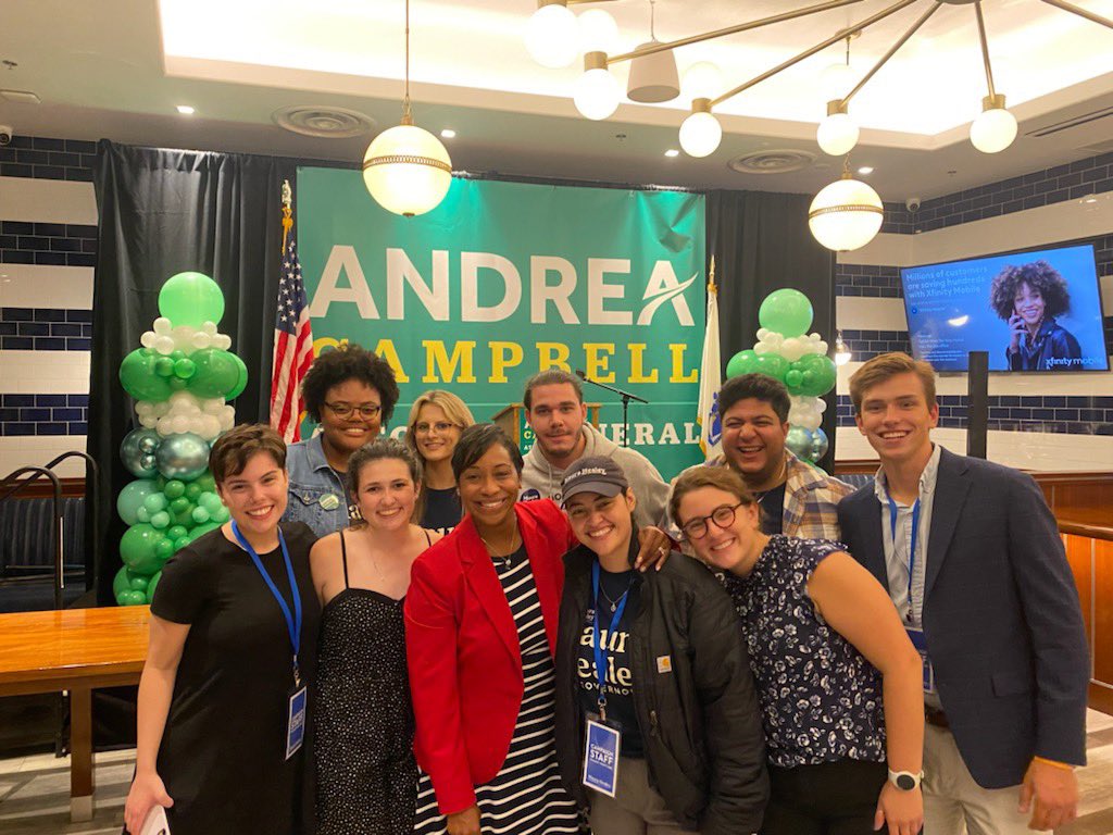marcela_emiliac's tweet photo. So SO SO GRATEFUL to work with this team. @AndreaForAG @PeopleforMaura #teamhealey https://t.co/PiXahP2lWh
